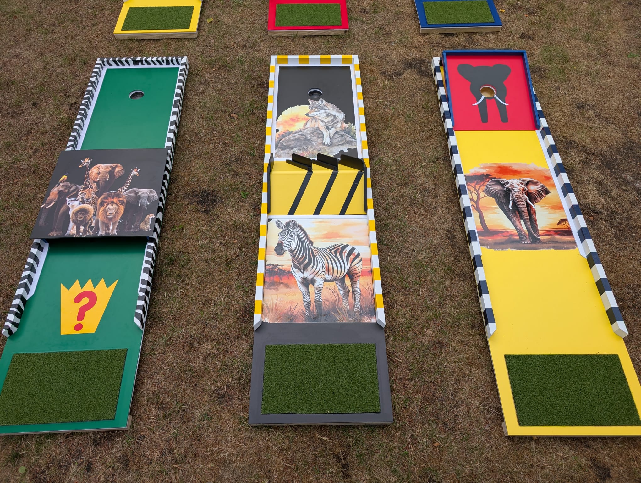 Wildlife Frenzy Crazy Golf Set - Image 4