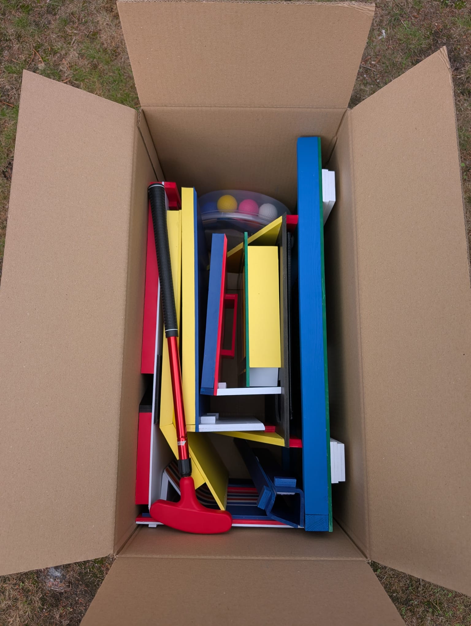 All-in-one 9 Hole Crazy Golf Set - Image 16